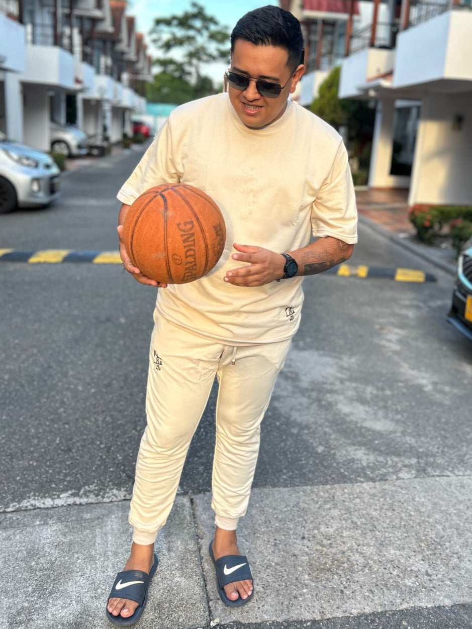 CONJUNTO OVERSIZE BEIGE