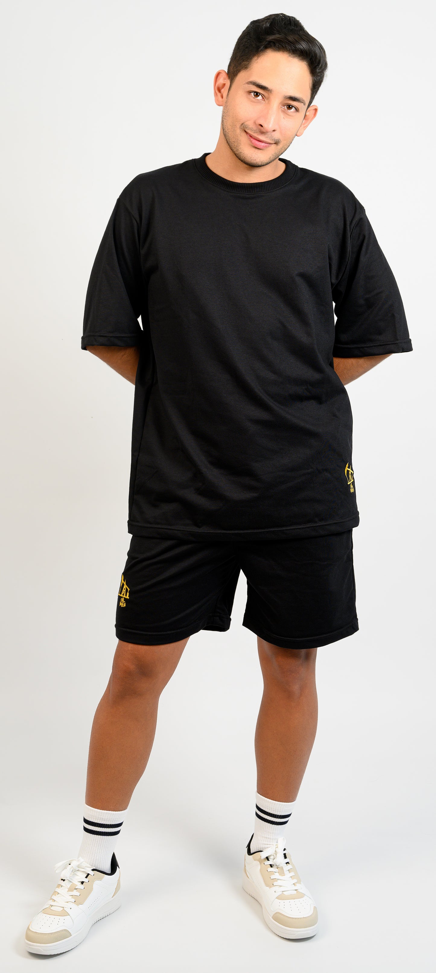 PANTALONETA OVERSIZE OIL MEN NEGRO