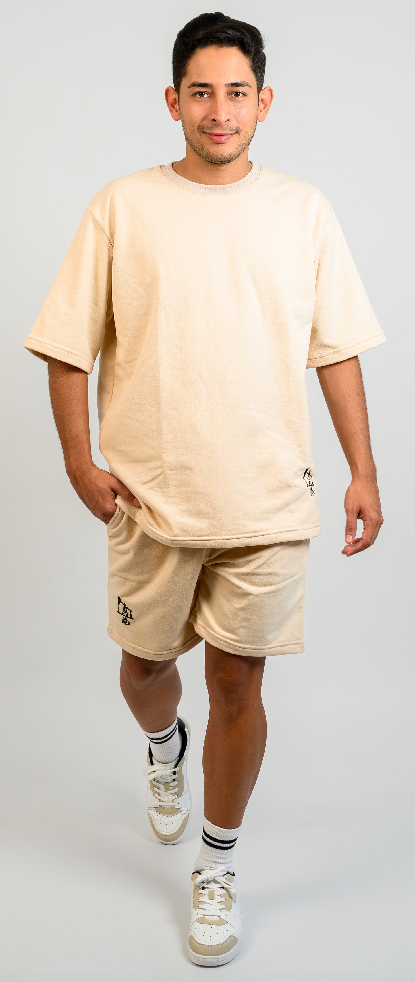 PANTALONETA OVERSIZE OIL MEN BEIGE